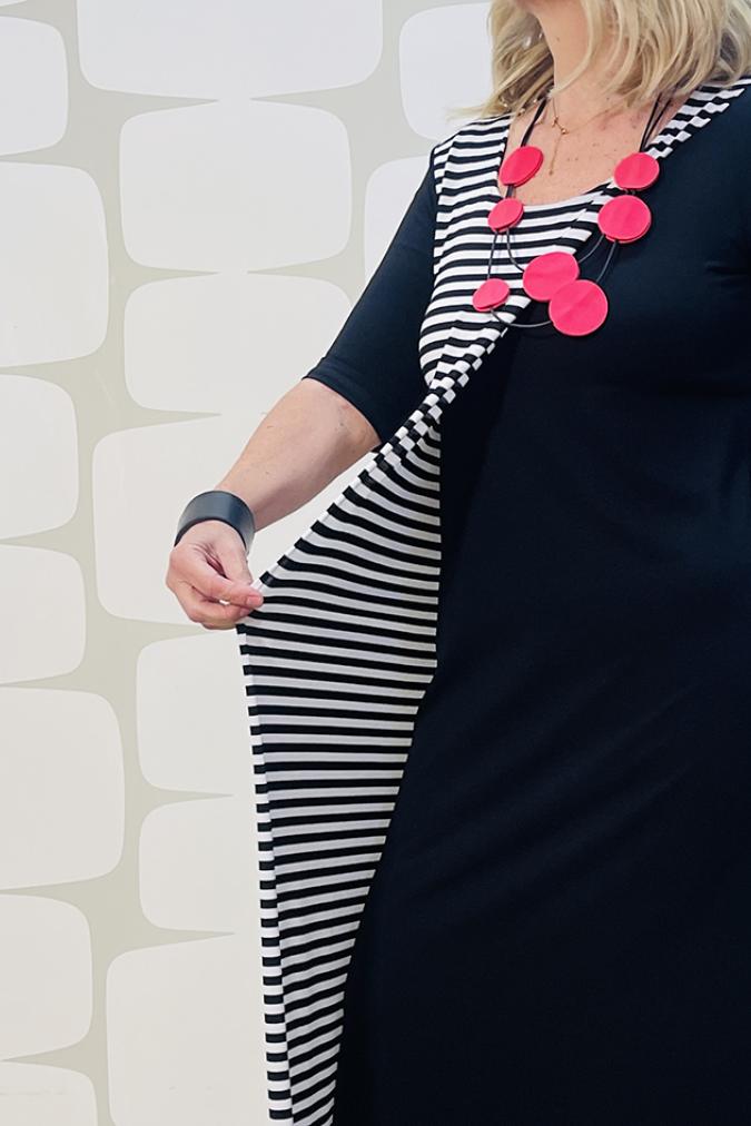 outfit con abito cos sartoriale