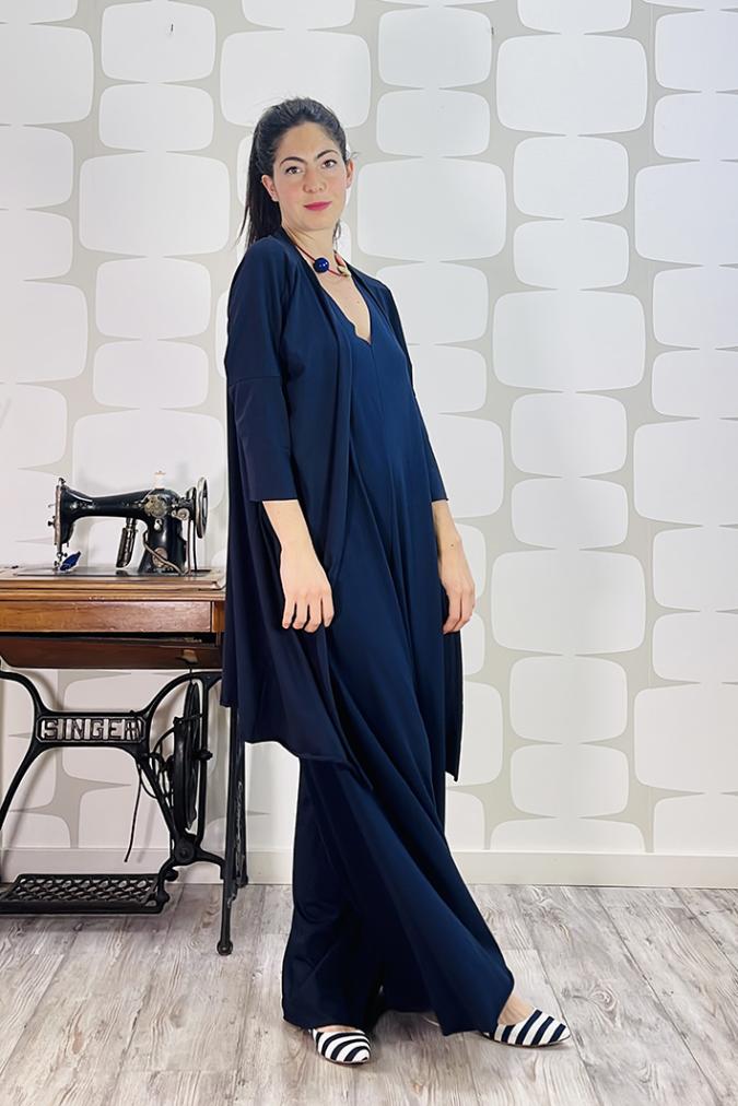 OUTFIT con Tuta Elysuite sartoriale blu e Cardigan Take sartoriale blu