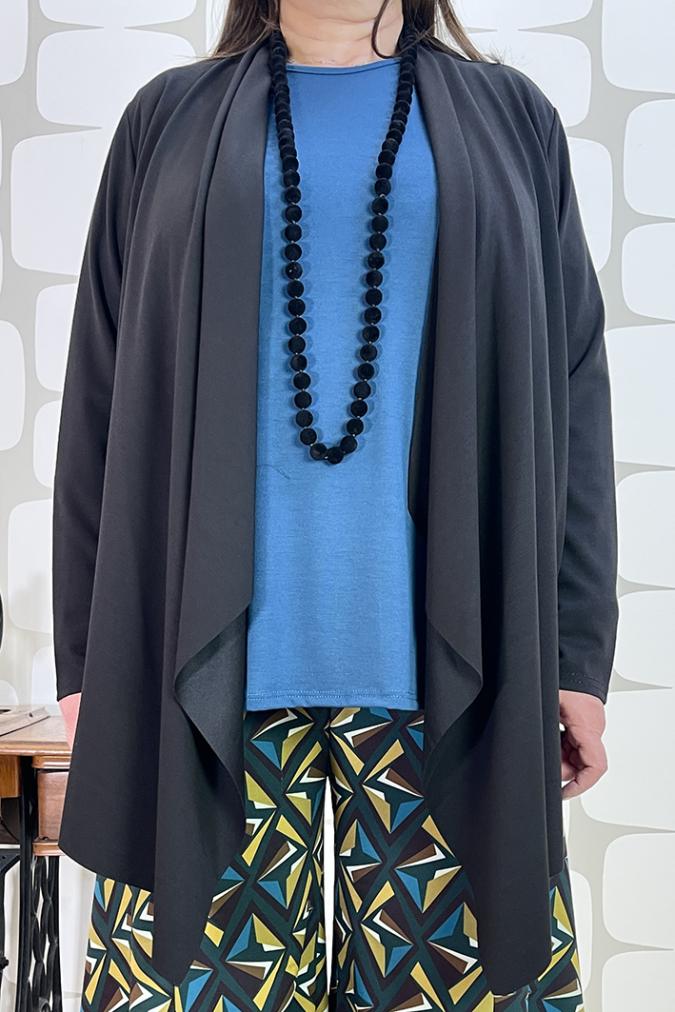 cardigan jill nero curvy fabbrica di giuggiole abbigliamento femminile online e roma