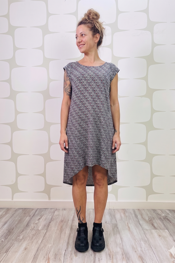 Abito Madame Wing sartoriale regular e curvy
