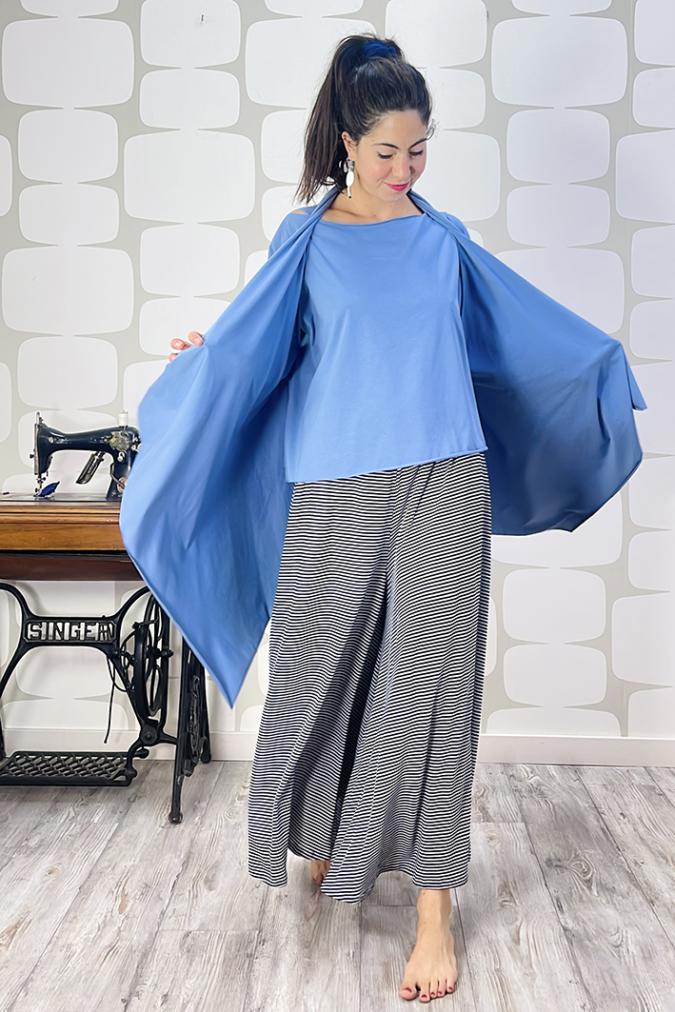 Maglia nora hug sartoriale denim, con outfit con pantalone garis a righe nere e bianche sartoriale e gilet jeremie denim sartoriale