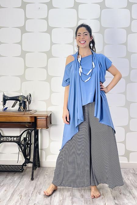 Maglia nora hug sartoriale denim, con outfit con pantalone garis a righe nere e bianche sartoriale e gilet jeremie denim sartoriale